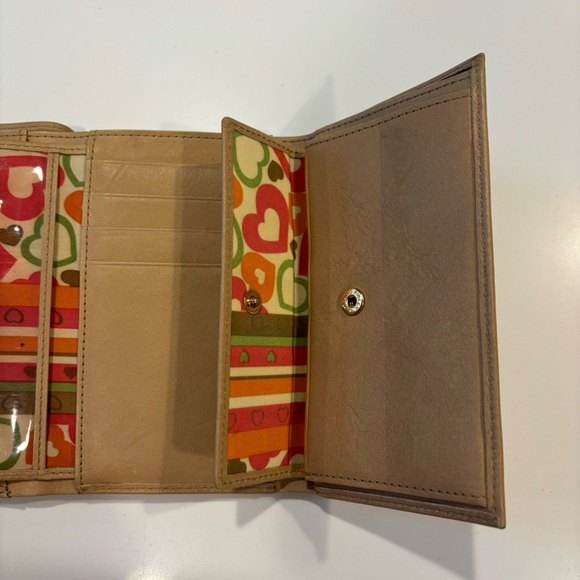 Lovcat Paris nude, carmel, camel, tan leather wallet with crystals heart - Picture 4 of 7